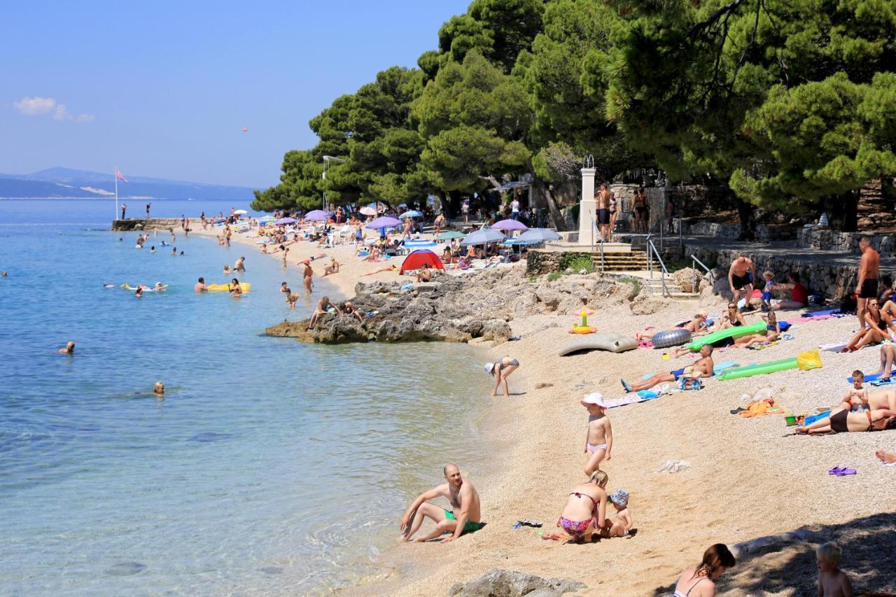 Rooms With A Parking Space Brela, Makarska - 17281 Экстерьер фото